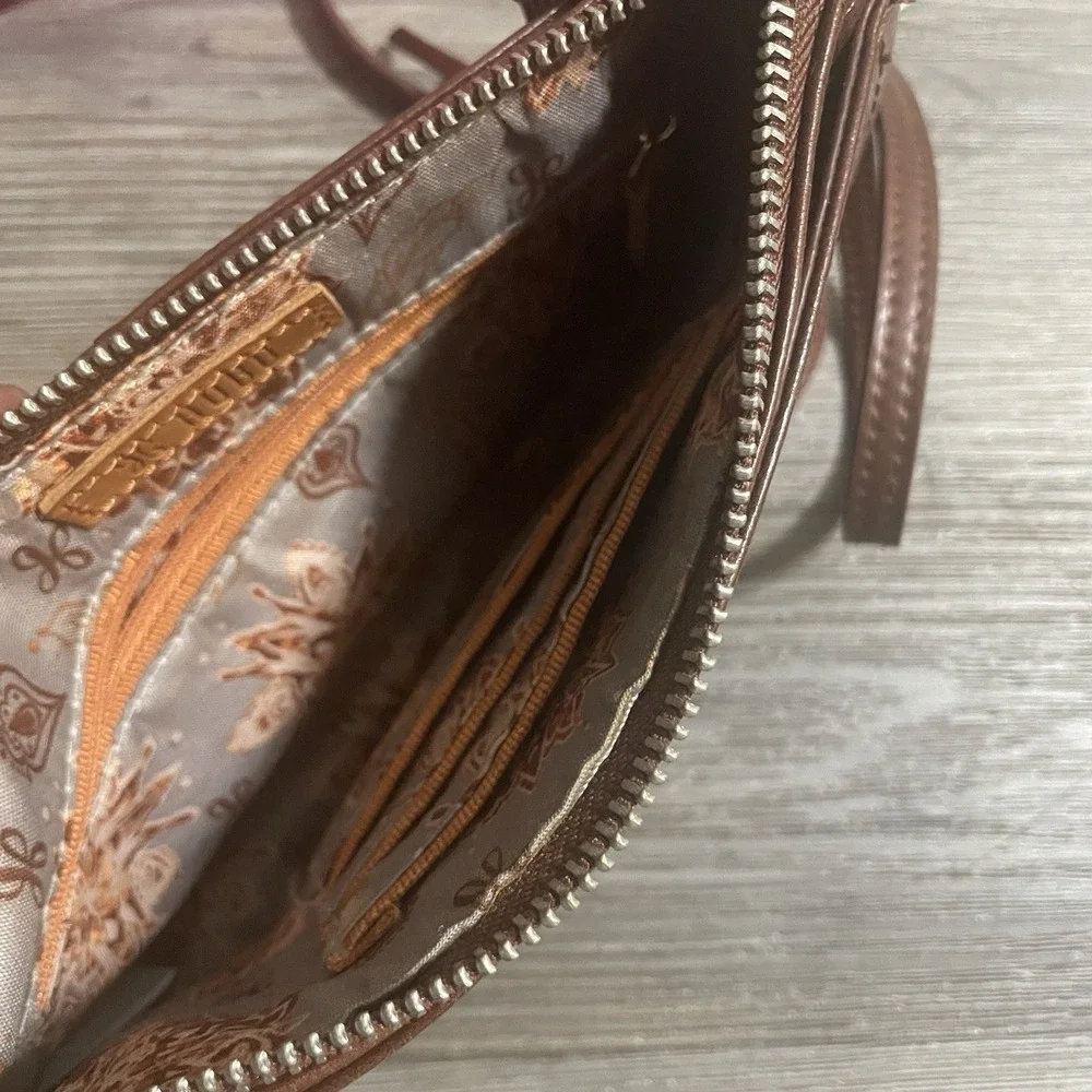 HOBO Cadence Leather CONVERTIBLE Crossbody Wristlet Shoulder Clutch In New Penny
